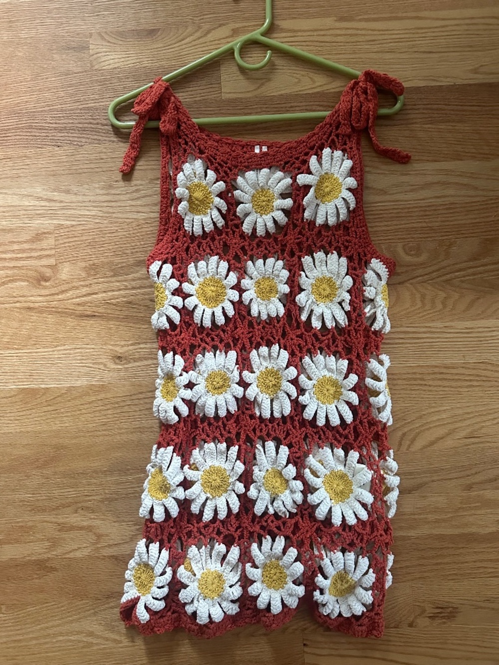 By Anthropologie 3D Daisy Floral Applique Crochet Patch Knit Tank, Size XS/S